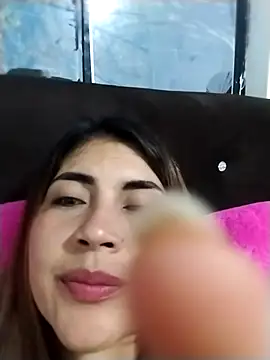 Camila latina 0 online show from September 2025 01:18:01 AM