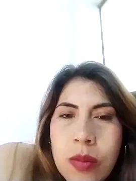 Camila latina 0 online show from September 2025 09:17:02 PM