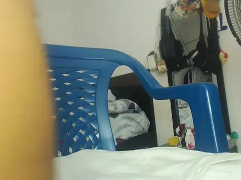 Snapshot of Mia_sweet_18_ chatting on September 2025 01:02:01 PM Mia sweet 18  online show from September 2025 01:02:01 PM