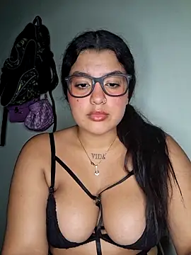 Cat Hot Party online show from November 2025 11:14:02 PM