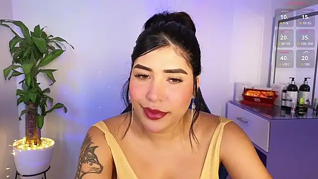 Snapshot of dahiana_marin chatting on May 2026 08:58:02 PM dahiana marin online show from May 2026 08:58:02 PM