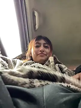 Clavelnegro online show from December 2025 09:54:02 PM