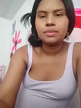 Snapshot of julietta1453 chatting on February 2026 03:19:01 PM julietta1453 online show from February 2026 03:19:01 PM