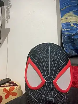 Danimiles online show from December 2025 09:37:01 AM