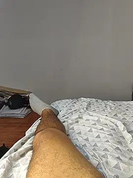 Snapshot of badlove42 chatting on November 2025 05:57:01 AM badlove42 online show from November 2025 05:57:01 AM