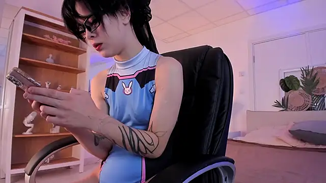 Sima Wendy online show from October 2025 06:22:02 AM