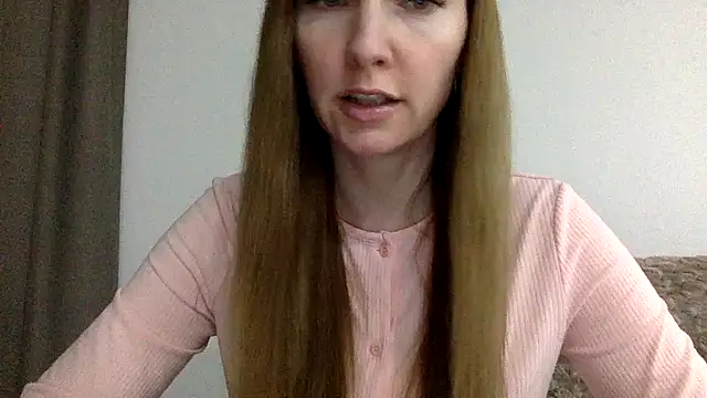 Varnyx online show from December 2025 06:37:02 PM