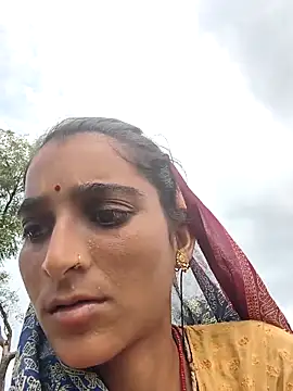 Snapshot of WildPayal chatting on September 2025 08:27:01 AM WildPayal online show from September 2025 08:27:01 AM