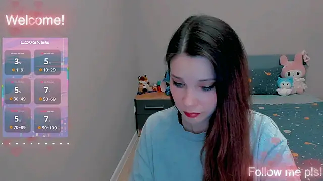 Kitten Alissa online show from April 2026 05:43:01 PM