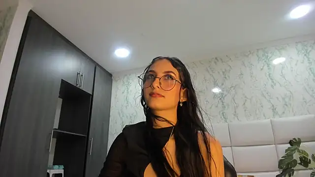 ValerySkinnyy online show from September 2025 12:14:01 AM