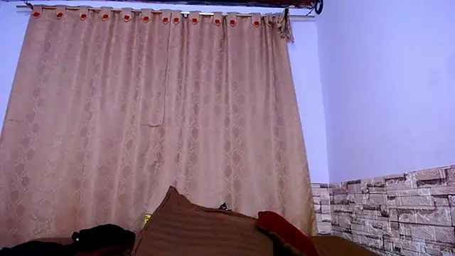 Bicky 24 online show from November 2025 10:18:01 AM