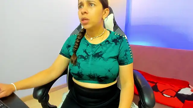 CataleyaAmaya online show from October 2025 12:17:02 PM