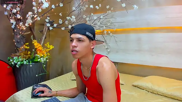 Mycandyfor You online show from November 2025 11:37:02 PM