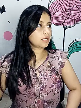 ValerieLove  online show from October 2025 08:52:01 PM