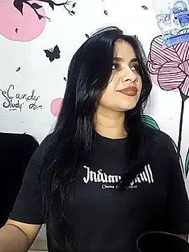 ValerieLove  online show from October 2025 07:38:01 PM