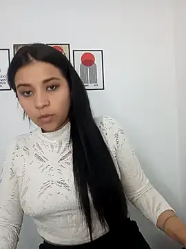 Snapshot of ValerieLove_ chatting on February 2026 09:18:02 PM ValerieLove online show from February 2026 09:18:02 PM