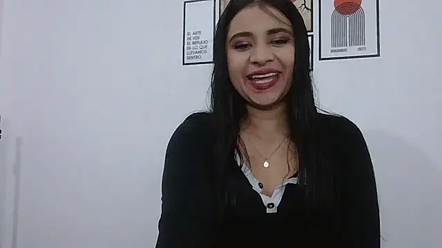 Snapshot of ValerieLove_ chatting on February 2026 11:25:01 PM ValerieLove online show from February 2026 11:25:01 PM