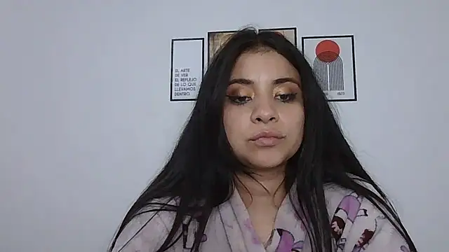 Snapshot of ValerieLove_ chatting on March 2026 05:08:02 AM ValerieLove online show from March 2026 05:08:02 AM