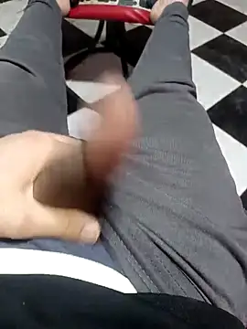 anis3g4 online show from March 2026 12:12:01 AM