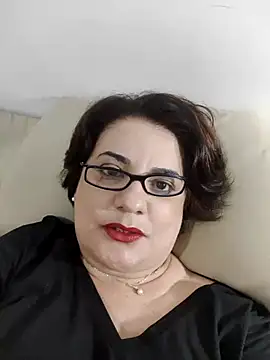 lucimarry online show from October 2025 02:12:02 AM