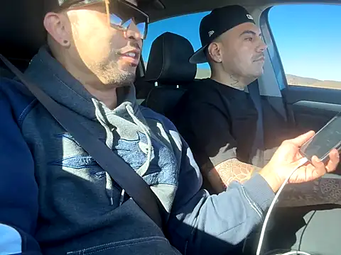 Snapshot of RiverTM chatting on October 2025 10:42:01 PM RiverTM online show from October 2025 10:42:01 PM