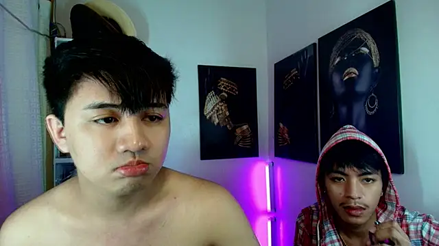 Snapshot of KentAivan chatting on October 2025 09:13:01 PM KentAivan online show from October 2025 09:13:01 PM