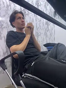 StevenHumps online show from October 2025 07:10:02 AM