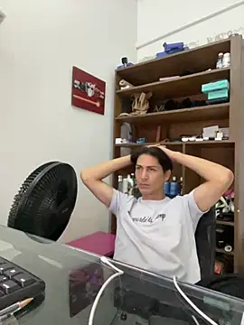 StevenHumps online show from November 2025 04:38:01 AM