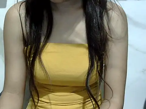 Snapshot of SEXYGUDIYA chatting on September 2025 04:29:01 PM SEXYGUDIYA online show from September 2025 04:29:01 PM