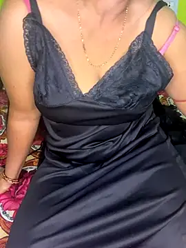 Snapshot of Sexyhotcouples22 chatting on November 2025 06:31:02 PM Sexyhotcouples22 online show from November 2025 06:31:02 PM