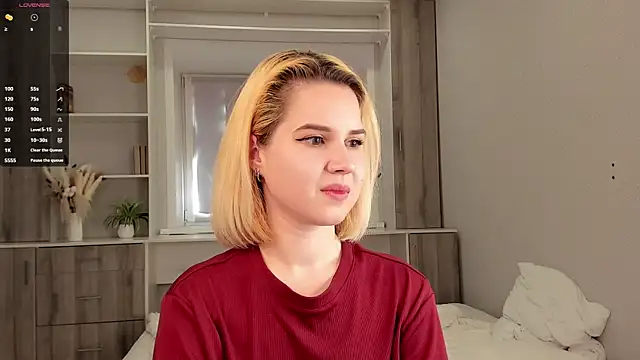 AgnesSonnek online show from September 2025 03:41:02 AM