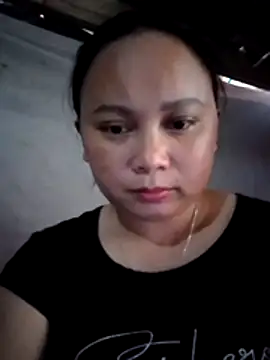 -Kitty-92 online show from December 2025 12:42:01 AM