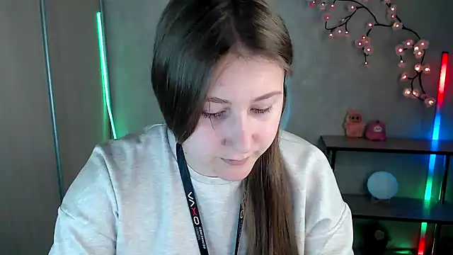 Snapshot of Milka_kamila chatting on May 2026 12:32:02 PM Milka kamila online show from May 2026 12:32:02 PM