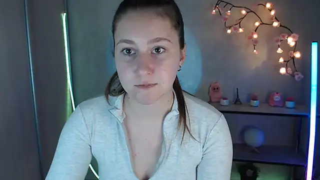 Snapshot of Milka_kamila chatting on June 2026 12:37:01 PM Milka kamila online show from June 2026 12:37:01 PM