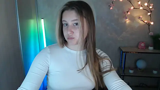 Snapshot of Milka_kamila chatting on July 2026 11:58:02 AM Milka kamila online show from July 2026 11:58:02 AM