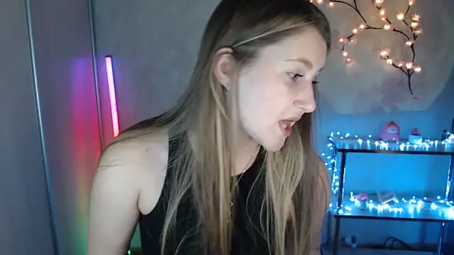 Snapshot of Milka_kamila chatting on July 2026 11:56:02 AM Milka kamila online show from July 2026 11:56:02 AM