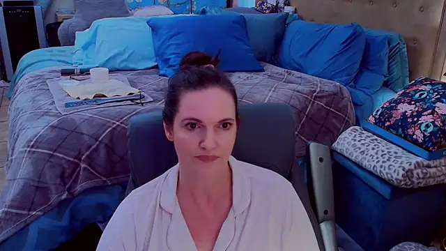 ninajaymes online show from June 2026 10:32:01 PM