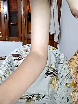 miss raavy online show from March 2026 08:36:01 AM