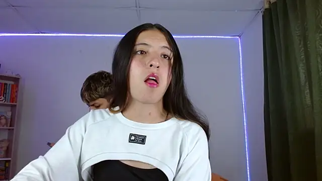 Lucy y Jacob online show from September 2025 10:25:01 PM