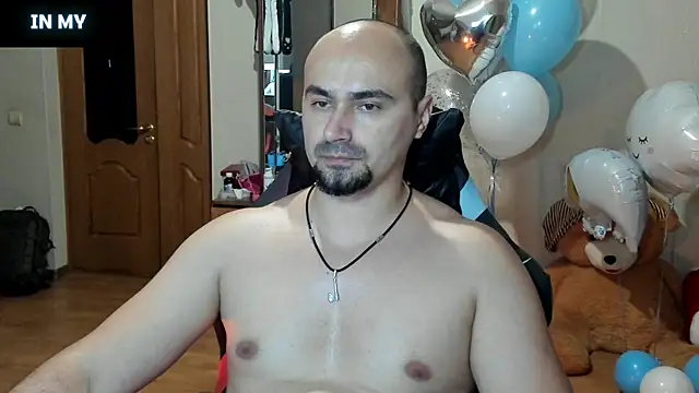 Snapshot of Gri_SH chatting on October 2025 07:20:01 PM Gri SH online show from October 2025 07:20:01 PM