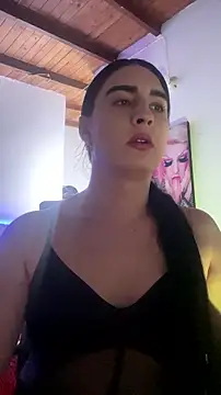 lola diez online show from July 2026 11:41:01 PM
