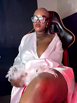 QUEEN NOBUHLE 777 online show from January 2026 09:49:02 PM