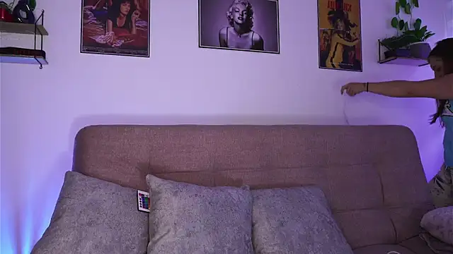 SophiieCumsx online show from September 2025 12:08:02 PM