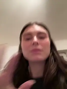 SophiiaStarr online show from December 2025 06:45:02 PM