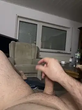 flamur albania online show from March 2026 10:39:01 PM