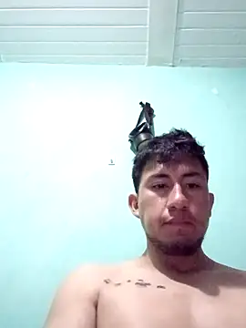 True Di online show from September 2025 03:06:02 AM