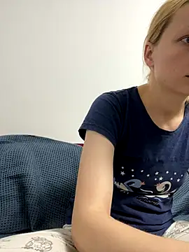 Snapshot of AnyaHellCat chatting on October 2025 09:16:02 PM AnyaHellCat online show from October 2025 09:16:02 PM