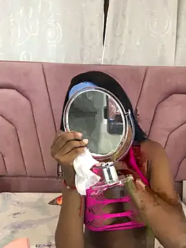 MarianRosse online show from November 2025 09:04:01 PM