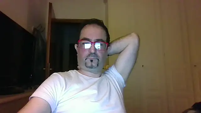 max im69 online show from May 2026 10:28:01 PM
