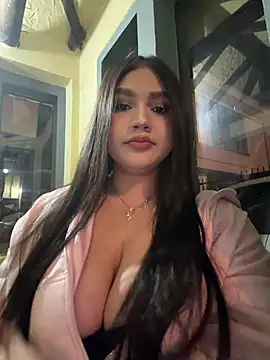 HilaryBlaze online show from April 2026 03:54:02 AM